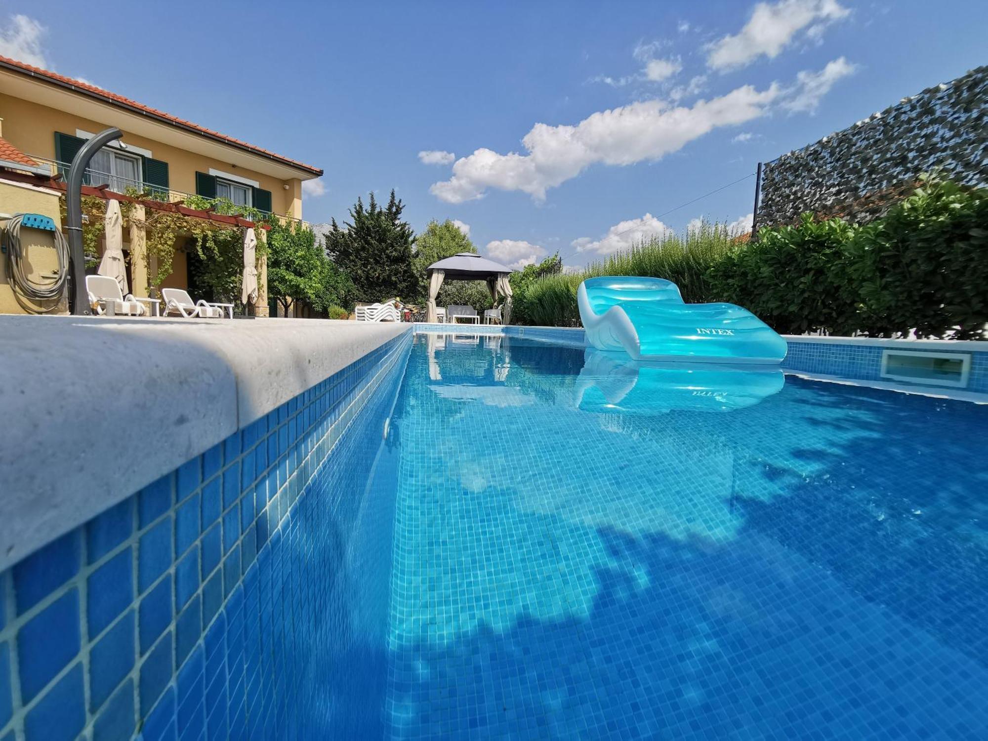 Villa Mater - Luxuriously Equipped Villa With A 15M Long Swimming Pool Žrnovnica Kültér fotó