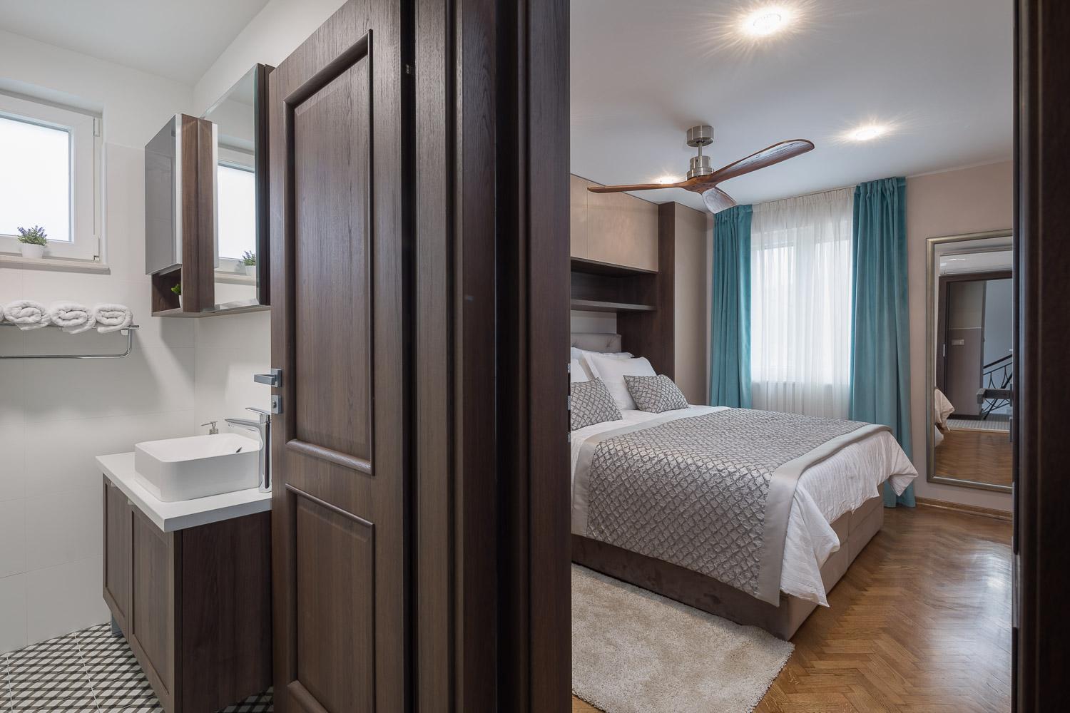 Villa Mater - Luxuriously Equipped Villa With A 15M Long Swimming Pool Žrnovnica Kültér fotó